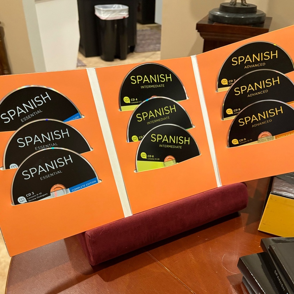 Living Language Spanish Complete Edition course beginner -adv level - Picture 5 of 12